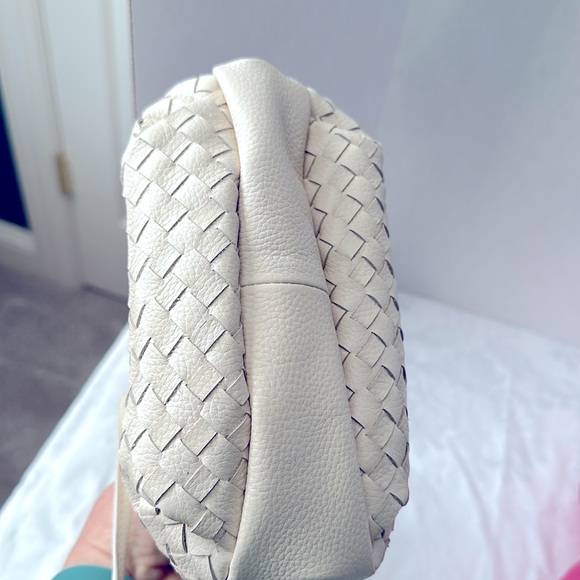 NWT Chico’s Woven leather crossbody bag Alabaster off white - Picture 10 of 15